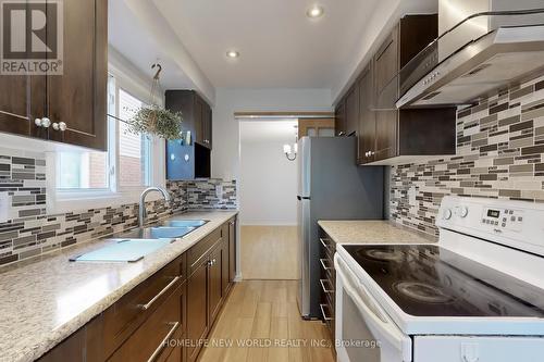 37 Fieldside Drive, Toronto (Agincourt North), ON - Indoor Photo Showing Kitchen With Double Sink