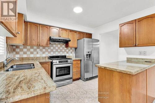 67 Montezuma Trail, Toronto (Agincourt North), ON - Indoor Photo Showing Kitchen With Double Sink