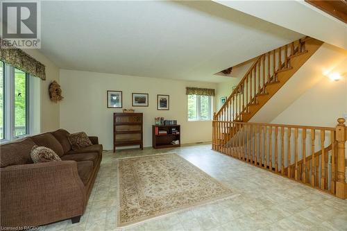 743100 Sideroad 10, Chatsworth (Twp), ON - Indoor