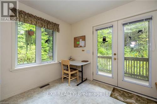 743100 Sideroad 10, Chatsworth, ON - Indoor Photo Showing Other Room