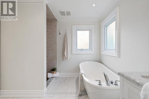 884 Catskill Drive, Oshawa (Northglen), ON - Indoor Photo Showing Bathroom