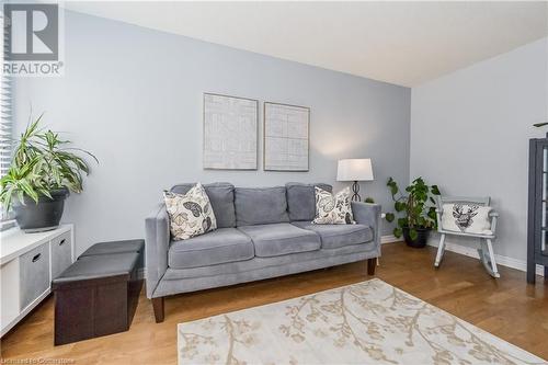 34 Wilson Crescent, Elora, ON - Indoor Photo Showing Living Room