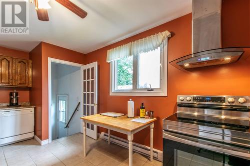 23 Middleton Street, St. John'S, NL - Indoor Photo Showing Kitchen