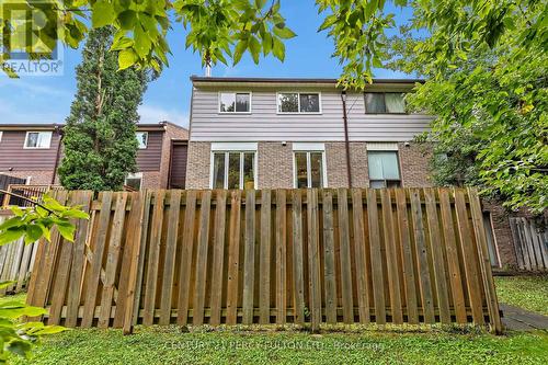 18 - 350 Camelot Court, Oshawa, ON - Outdoor