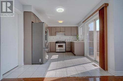 145 Raponi Circle, Toronto (Rouge), ON - Indoor Photo Showing Kitchen