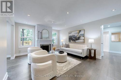 35 Blacktoft Drive, Toronto (Rouge), ON - Indoor Photo Showing Living Room