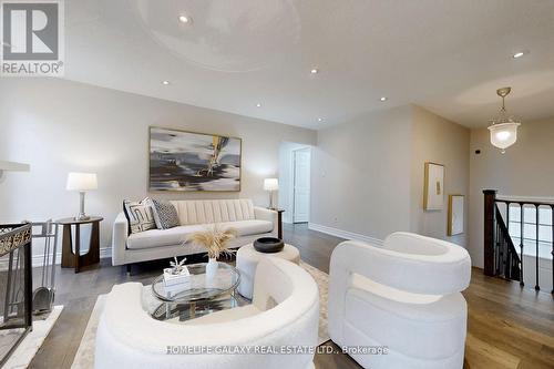 35 Blacktoft Drive, Toronto (Rouge), ON - Indoor Photo Showing Living Room