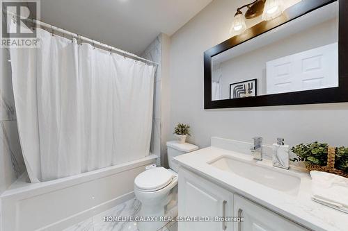 35 Blacktoft Drive, Toronto (Rouge), ON - Indoor Photo Showing Bathroom