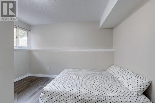 35 Blacktoft Drive, Toronto (Rouge), ON - Indoor Photo Showing Bedroom