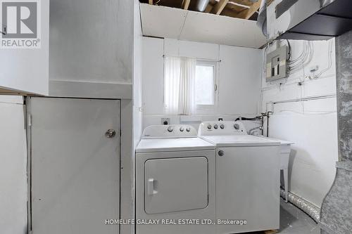 35 Blacktoft Drive, Toronto (Rouge), ON - Indoor Photo Showing Laundry Room