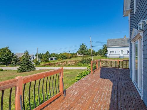 146 Dentremont Road, Meteghan River, NS 