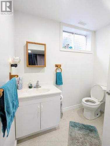 8 Northumberland Boulevard, Quinte West, ON - Indoor Photo Showing Bathroom