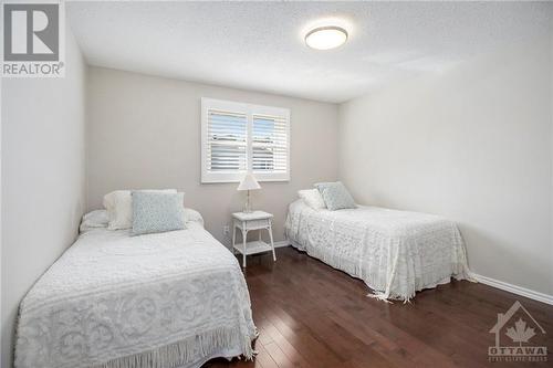 24 Sparrow Way, Ottawa, ON - Indoor Photo Showing Bedroom