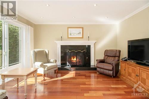 24 Sparrow Way, Ottawa, ON - Indoor Photo Showing Living Room With Fireplace