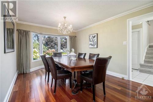 24 Sparrow Way, Ottawa, ON - Indoor Photo Showing Dining Room