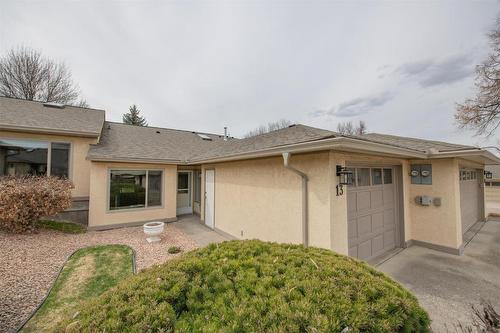 13-1400 14 Avenue, Vernon, BC - Outdoor