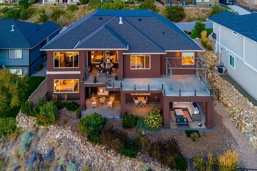 2384 Bellagio Lane, Kelowna, BC - Outdoor