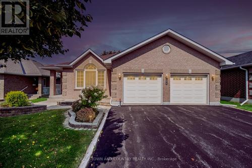 18 Denfield Road, Kawartha Lakes (Lindsay), ON - Outdoor With Facade