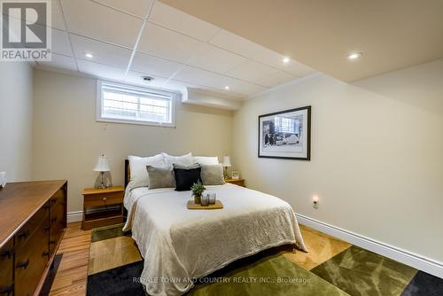 18 Denfield Road, Kawartha Lakes (Lindsay), ON - Indoor Photo Showing Bedroom