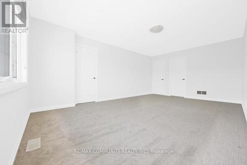 185 Bur Oak Drive, Thorold, ON - Indoor Photo Showing Other Room