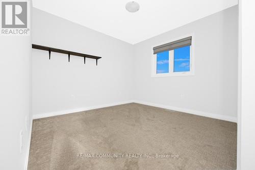 185 Bur Oak Drive, Thorold, ON - Indoor Photo Showing Other Room