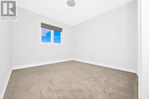 185 Bur Oak Drive, Thorold, ON - Indoor Photo Showing Other Room