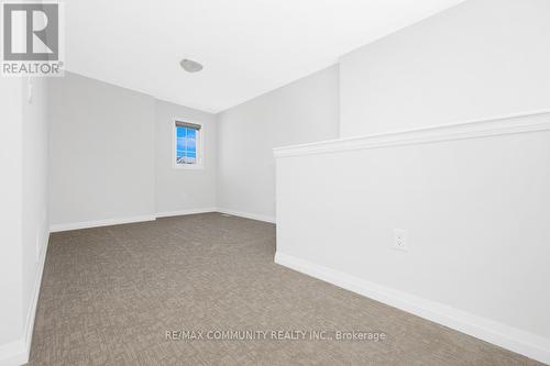 185 Bur Oak Drive, Thorold, ON - Indoor Photo Showing Other Room