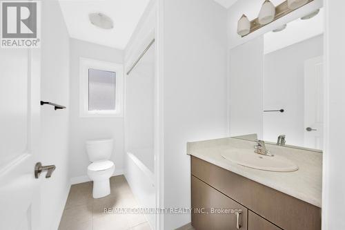 185 Bur Oak Drive, Thorold, ON - Indoor Photo Showing Bathroom