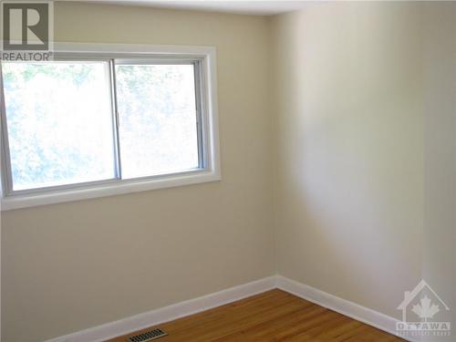 2ND BEDROOM - 677 Borthwick Avenue, Ottawa, ON - Indoor Photo Showing Other Room