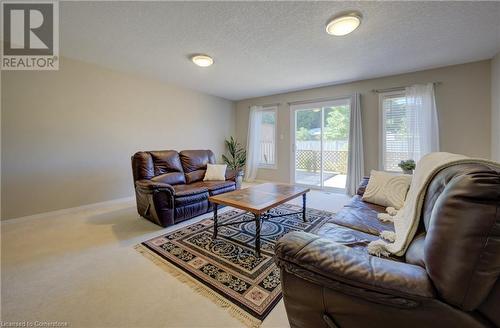 1662 Erbs Road Unit# 15, St. Agatha, ON - Indoor Photo Showing Living Room