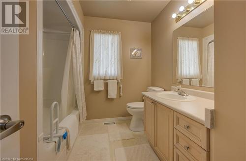 1662 Erbs Road Unit# 15, St. Agatha, ON - Indoor Photo Showing Bathroom