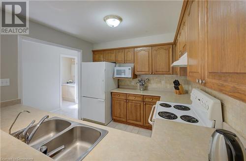 1662 Erbs Road Unit# 15, St. Agatha, ON - Indoor Photo Showing Kitchen With Double Sink