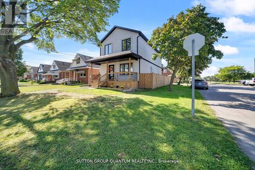 50 Bell Avenue, Hamilton, ON - Outdoor With Deck Patio Veranda