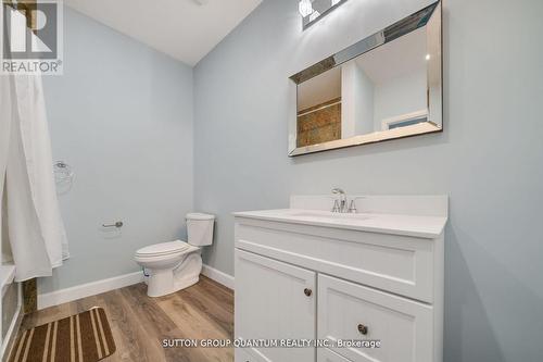 50 Bell Avenue, Hamilton, ON - Indoor Photo Showing Bathroom