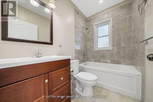 50 Bell Avenue, Hamilton (Bartonville), ON - Indoor Photo Showing Bathroom