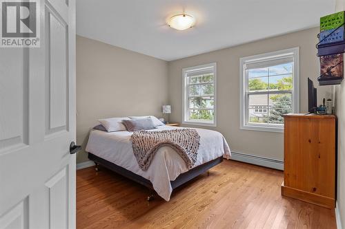 55 Poplar Avenue, St. John'S, NL - Indoor Photo Showing Bedroom