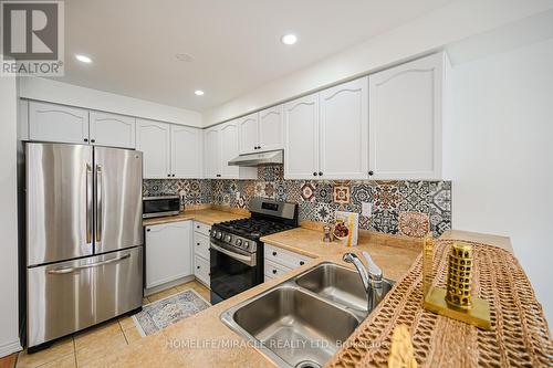 17 - 90 Cedarbrook Road, Brampton, ON - Indoor Photo Showing Kitchen With Double Sink