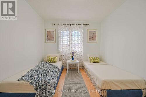 17 - 90 Cedarbrook Road, Brampton, ON - Indoor Photo Showing Bedroom