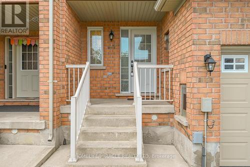 17 - 90 Cedarbrook Road, Brampton (Sandringham-Wellington), ON - Outdoor With Exterior