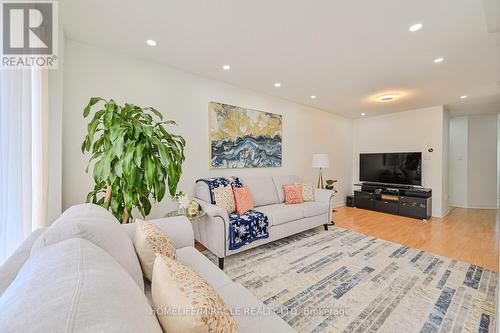 17 - 90 Cedarbrook Road, Brampton, ON - Indoor Photo Showing Living Room