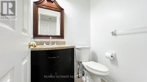 2598 Dashwood Drive, Oakville, ON - Indoor Photo Showing Bathroom