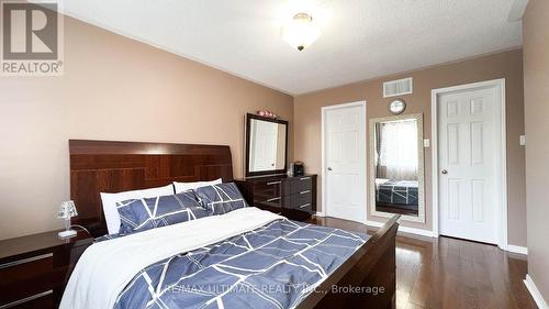 2598 Dashwood Drive, Oakville, ON - Indoor Photo Showing Bedroom