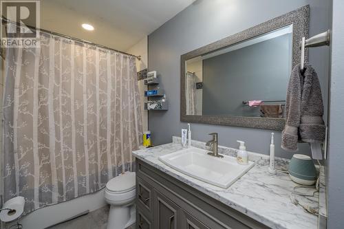 368 Wilson Crescent, Prince George, BC - Indoor Photo Showing Bathroom