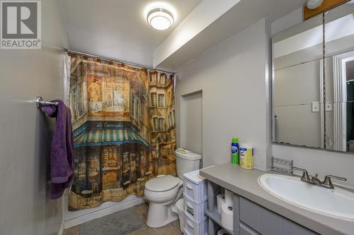 368 Wilson Crescent, Prince George, BC - Indoor Photo Showing Bathroom