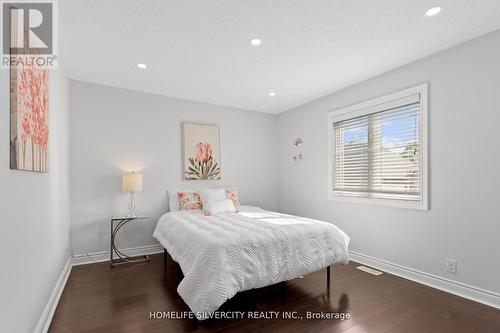 86 Bear Run Road, Brampton, ON - Indoor Photo Showing Bedroom