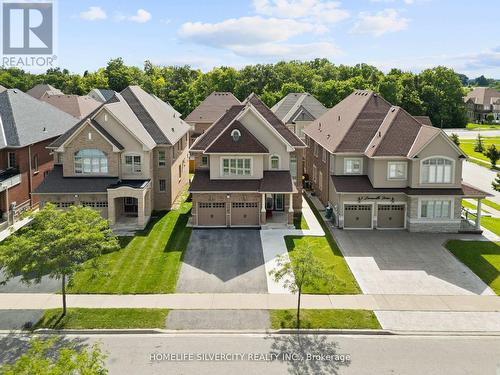 86 Bear Run Road, Brampton, ON - Outdoor With Facade