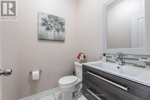 13 Hua Du Avenue, Markham (Berczy), ON - Indoor Photo Showing Bathroom