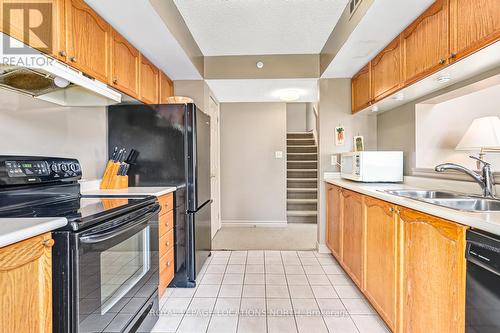 204 - 169 Jozo Weider Boulevard, Blue Mountains, ON - Indoor Photo Showing Kitchen With Double Sink