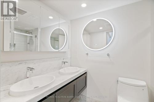 9 Gilgorm Road, Toronto (Forest Hill North), ON - Indoor Photo Showing Bathroom