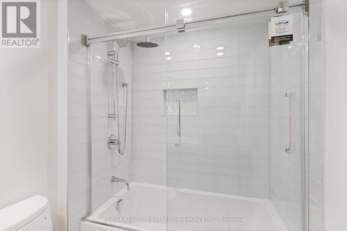 9 Gilgorm Road, Toronto (Forest Hill North), ON - Indoor Photo Showing Bathroom